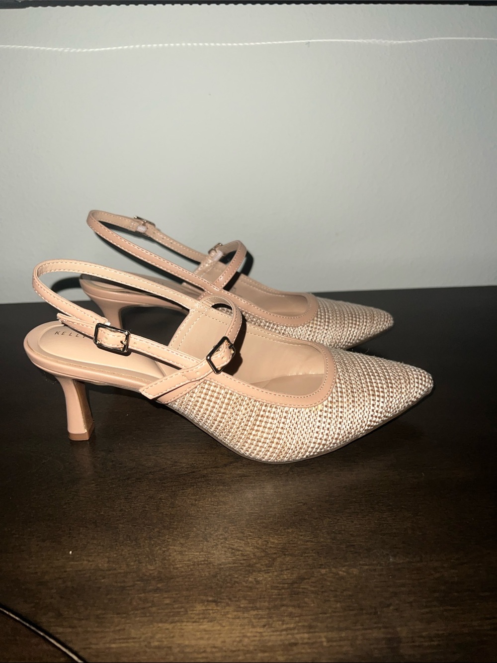 Kelly & Katie Peloma Slingback Pointed Kitten Heels 8.5